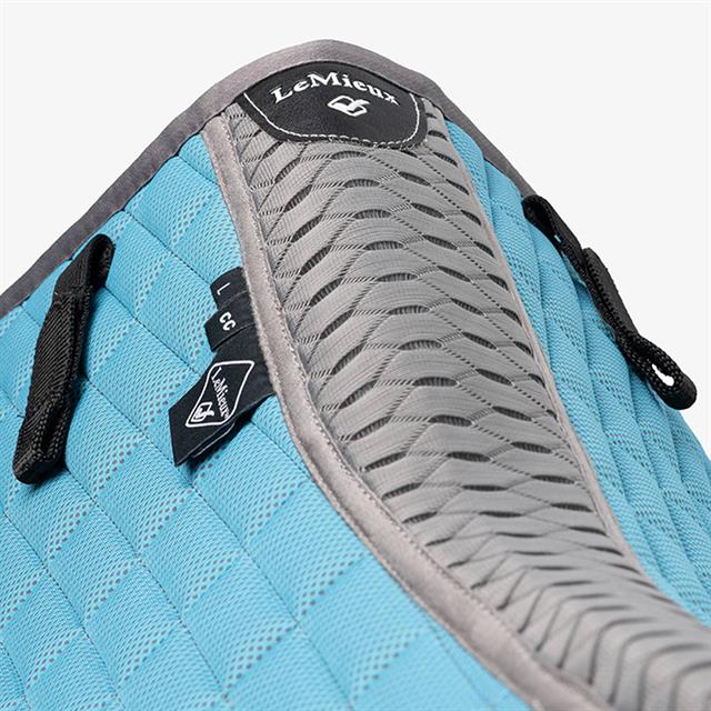 Schabracke Self-Cool Close Contact Square LeMieux Blau