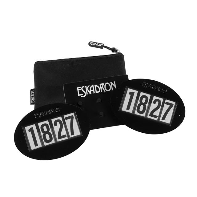 Startnummernhalter Quick-Pin 4 Nummern Eskadron Schwarz